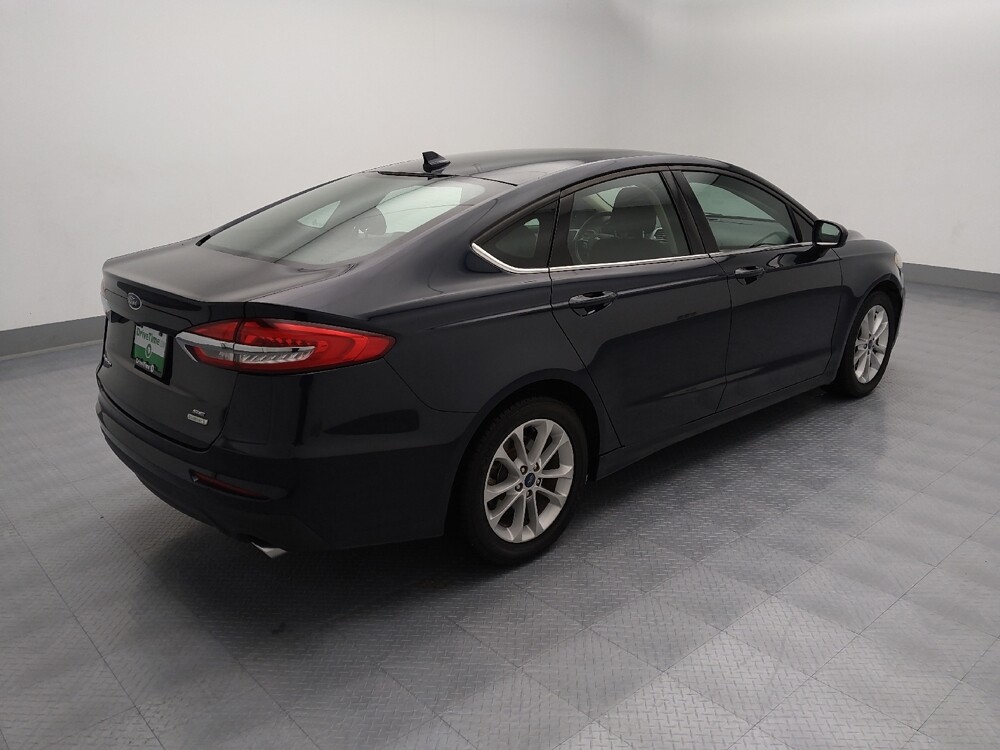 2020 Ford Fusion in Wichita, KS 67207 - 18084074 10