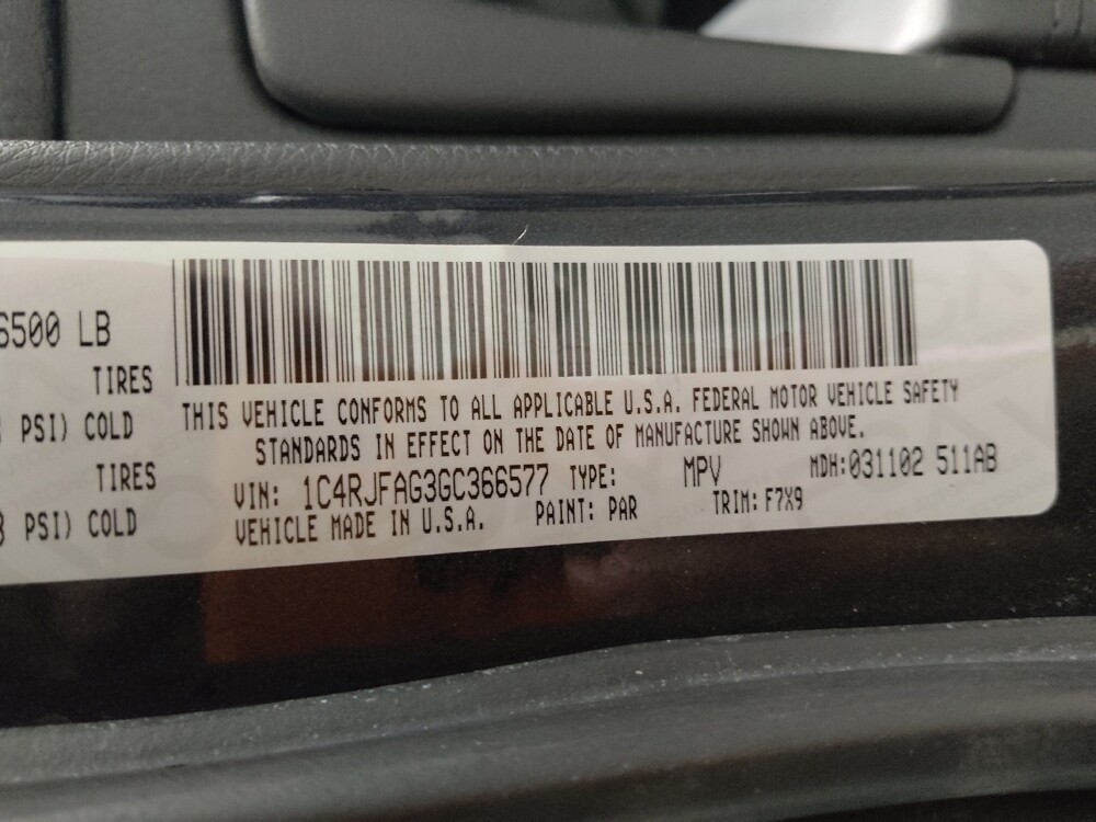 2016 Jeep Grand Cherokee in Madison, TN 37115 - 18084078 33