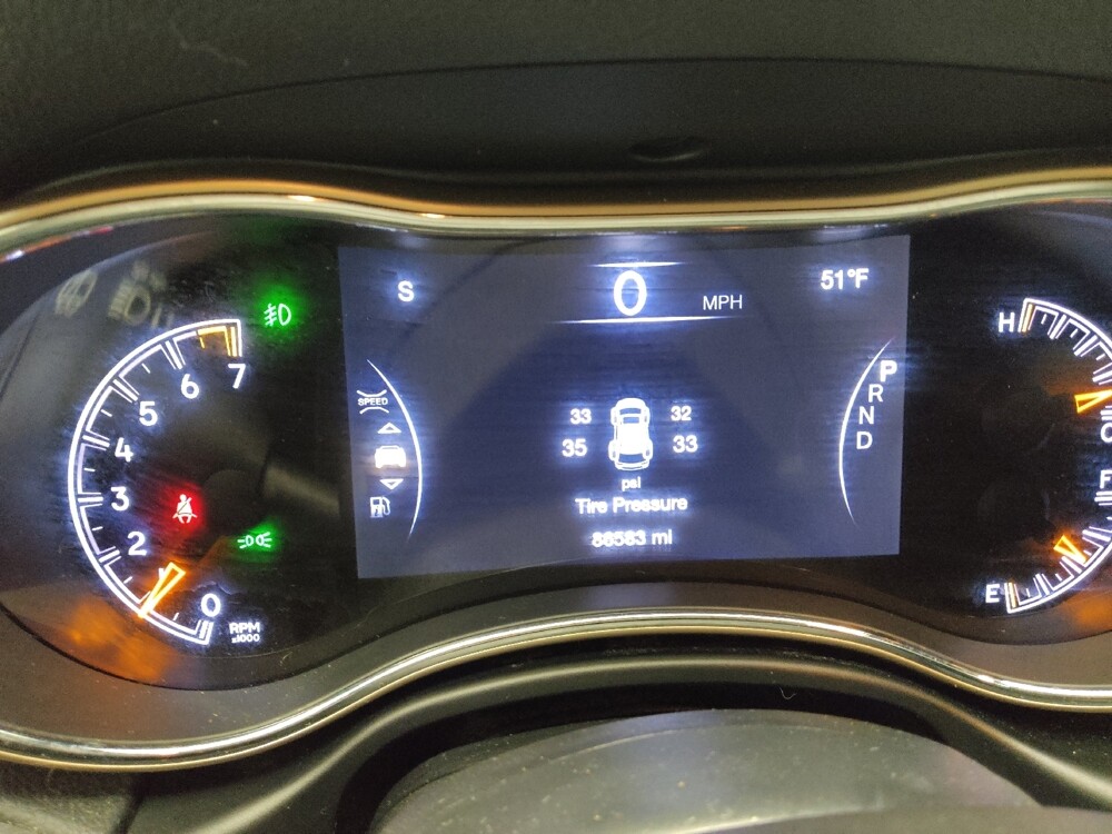 2016 Jeep Grand Cherokee in Madison, TN 37115 - 18084078 23