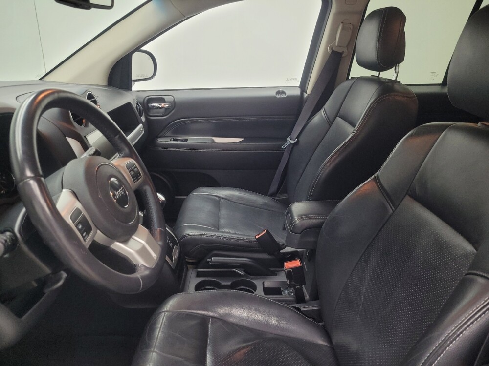 2017 Jeep Compass in Indianapolis, IN 46219 - 18084081 17