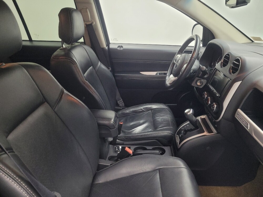 2017 Jeep Compass in Indianapolis, IN 46219 - 18084081 21