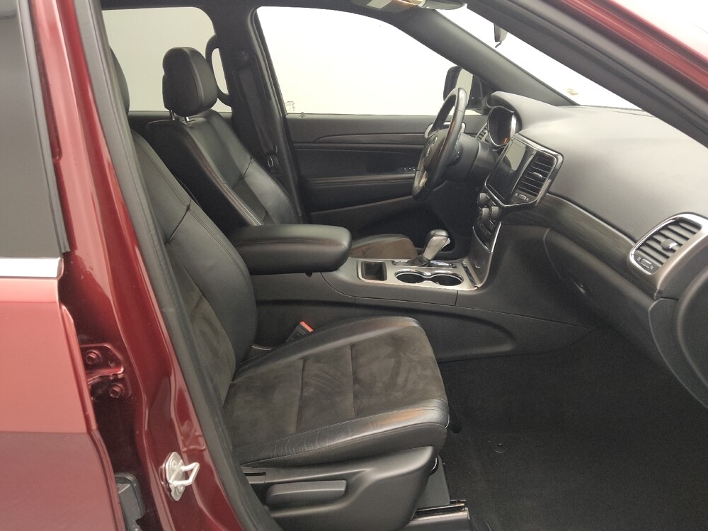 2021 Jeep Grand Cherokee in Wichita, KS 67207 - 18084093 21