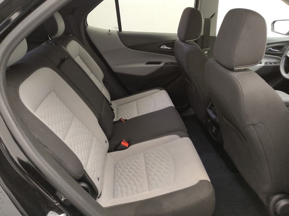 2020 Chevrolet Equinox in Topeka, KS 66611 - 18084098 19
