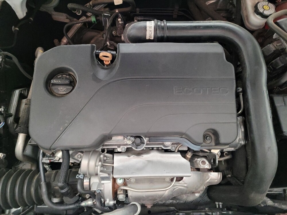 2021 Chevrolet Malibu in Montclair, CA 91763 - 18084107 30