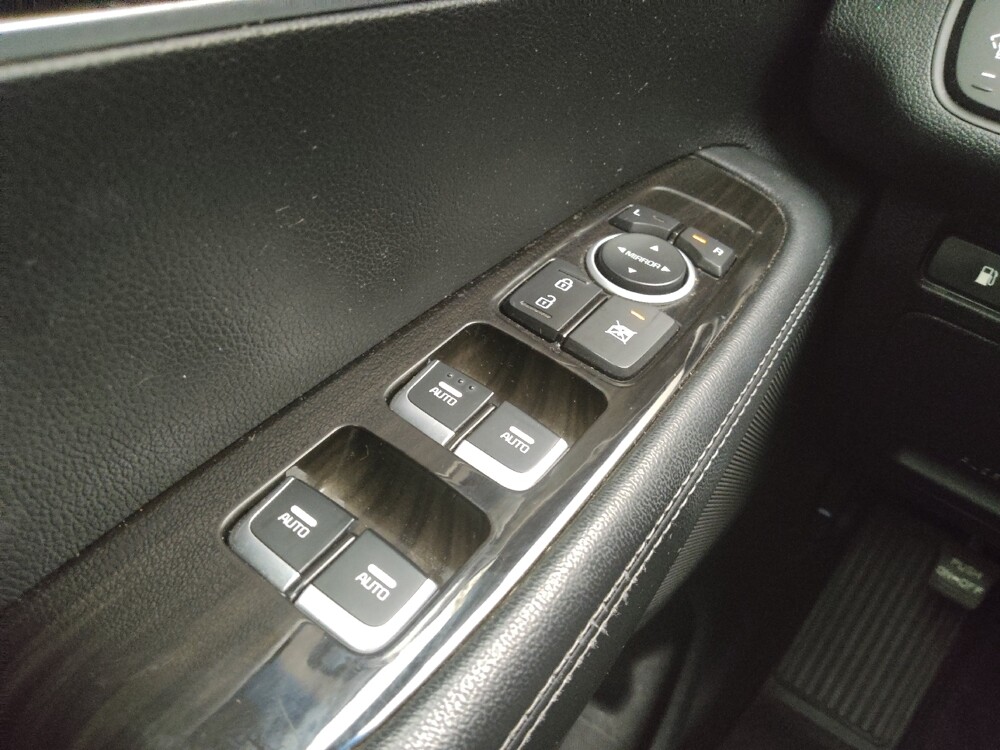 2019 Kia Sorento in Madison, TN 37115 - 18084119 27