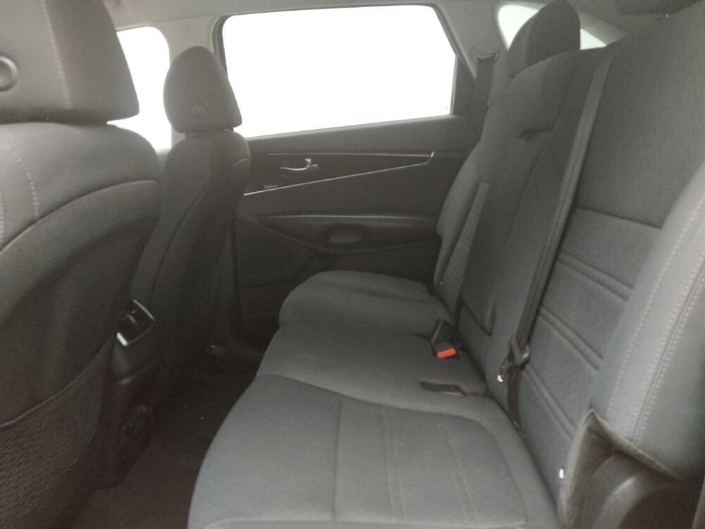 2019 Kia Sorento in Madison, TN 37115 - 18084119 18