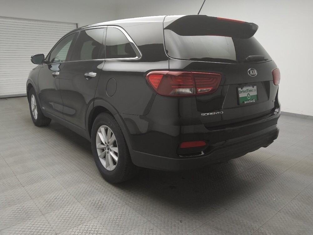 2019 Kia Sorento in Madison, TN 37115 - 18084119 5