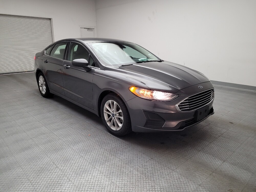 2019 Ford Fusion in Montclair, CA 91763 - 18084122 13