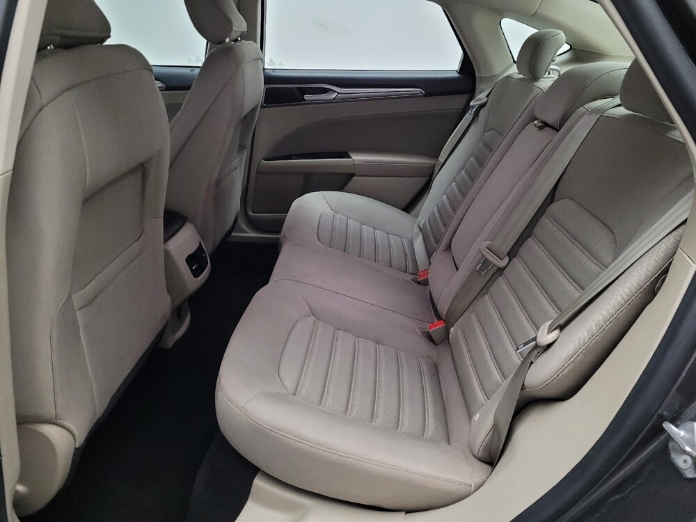 2019 Ford Fusion in Montclair, CA 91763 - 18084122 18