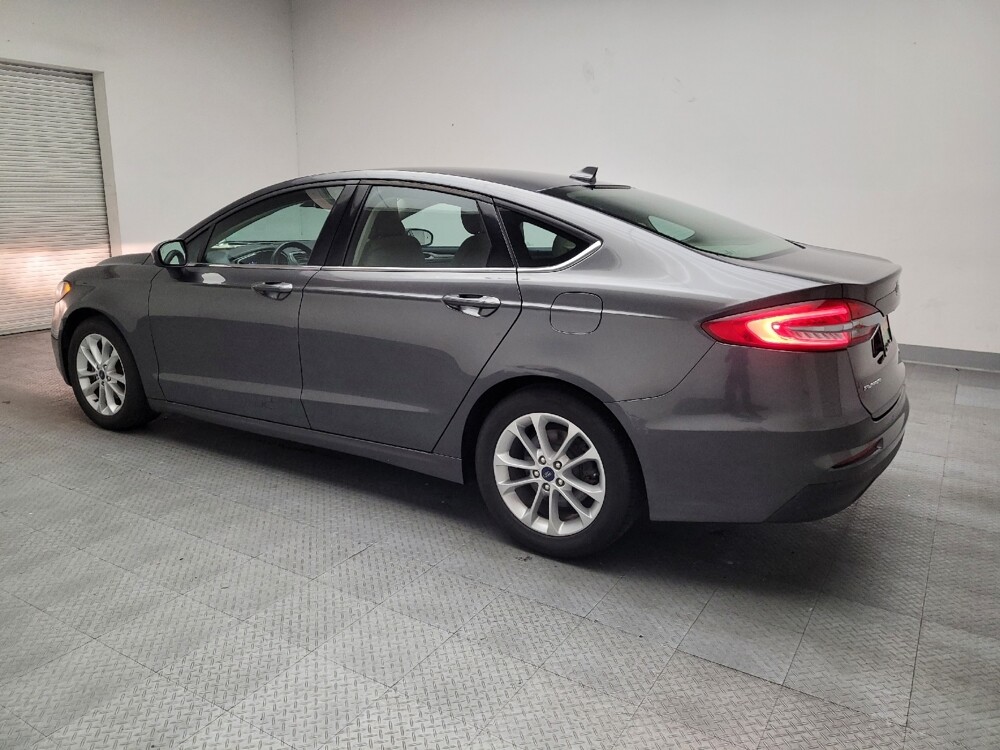 2019 Ford Fusion in Montclair, CA 91763 - 18084122 3