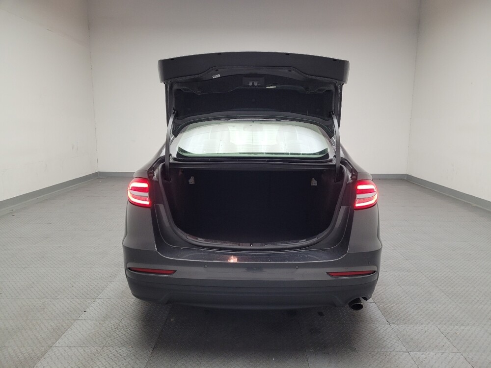 2019 Ford Fusion in Montclair, CA 91763 - 18084122 29