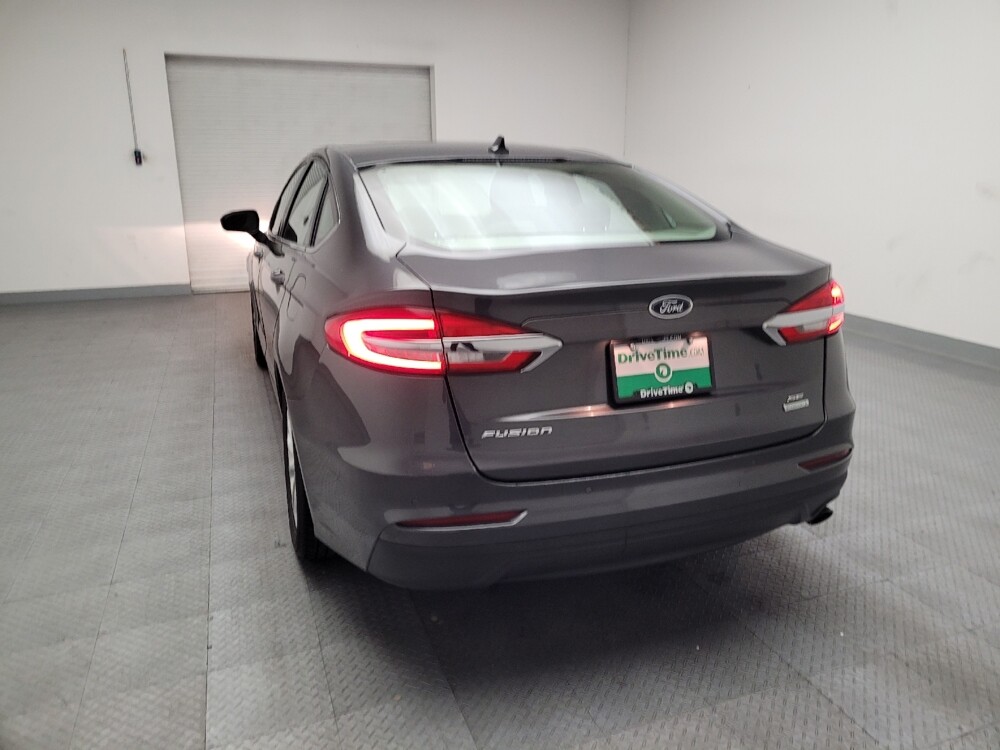 2019 Ford Fusion in Montclair, CA 91763 - 18084122 6