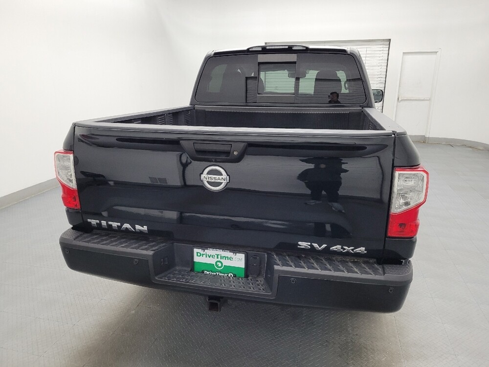 2018 Nissan Titan in Wilmington, NC 28405 - 18084125 7