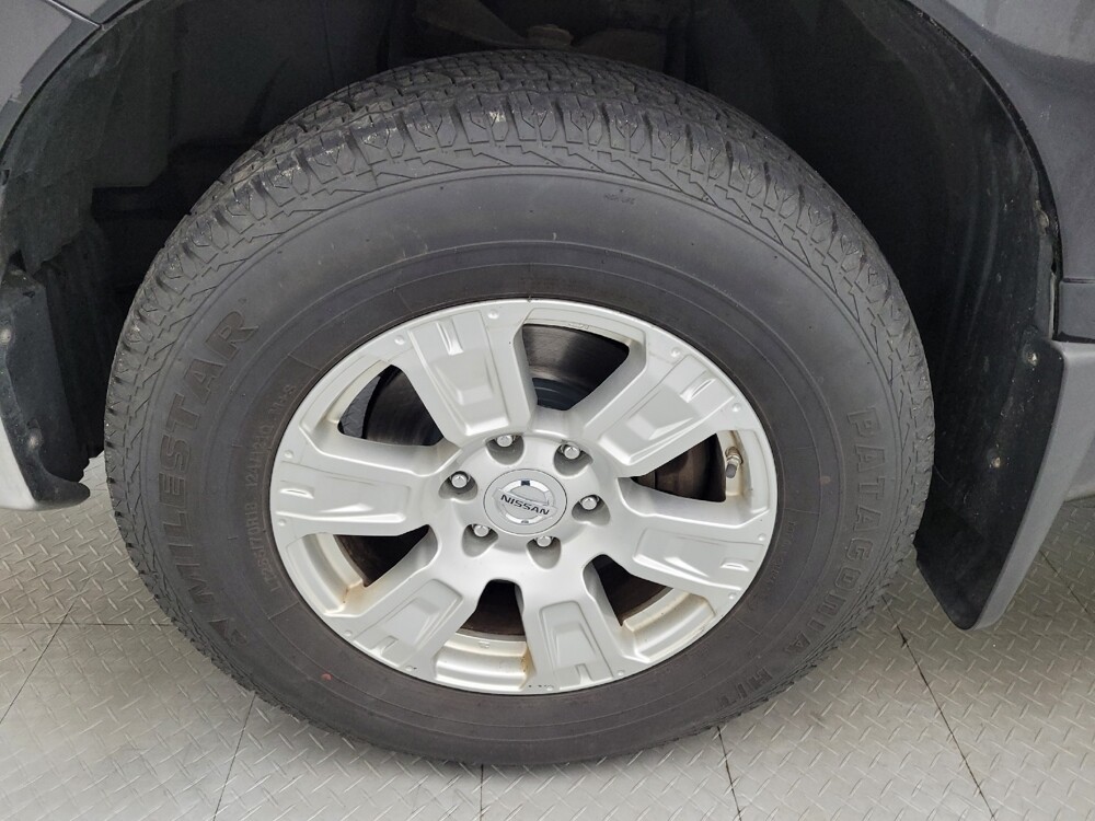 2018 Nissan Titan in Wilmington, NC 28405 - 18084125 31