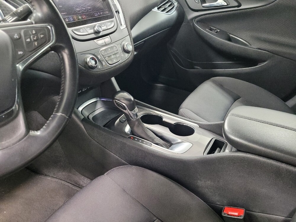 2021 Chevrolet Malibu in Allentown, PA 18103 - 18084127 26