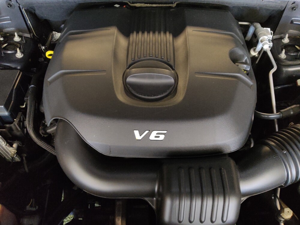 2015 Jeep Grand Cherokee in Mesa, AZ 85210 - 18084131 30