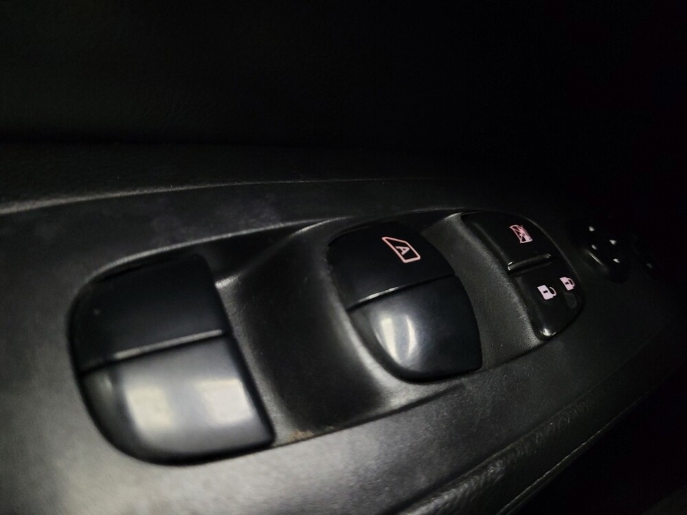 2019 Nissan Pathfinder in Reno, NV 89502 - 18084140 27