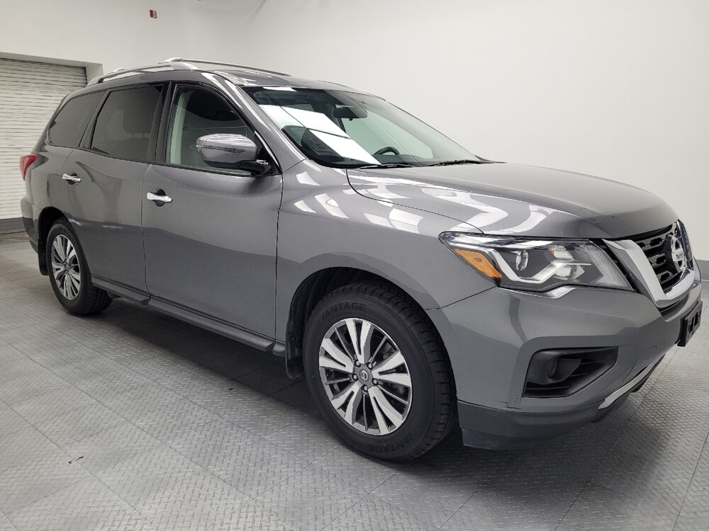 2019 Nissan Pathfinder in Reno, NV 89502 - 18084140 11
