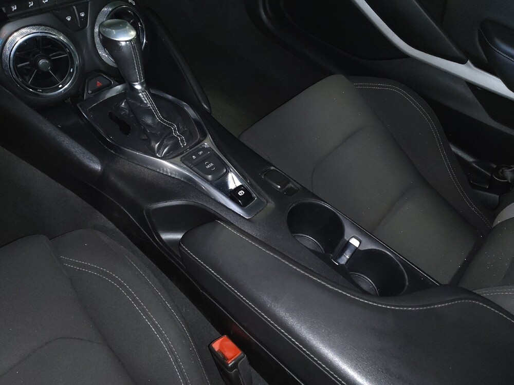 2020 Chevrolet Camaro in Miami, FL 33157 - 18084143 26