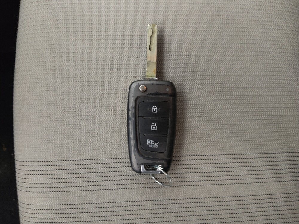 2020 Hyundai Venue in Wichita, KS 67207 - 18084153 32