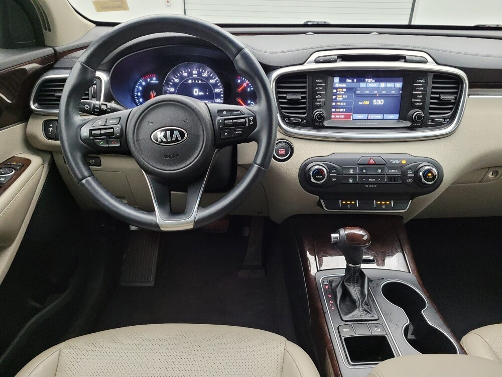 2017 Kia Sorento in Lexington, KY 40509 - 18084154 22