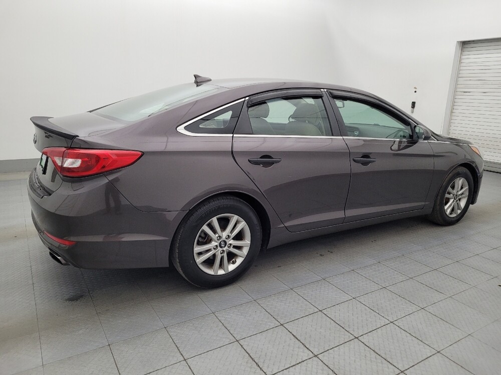 2017 Hyundai Sonata in Tampa, FL 33619 - 18084158 10