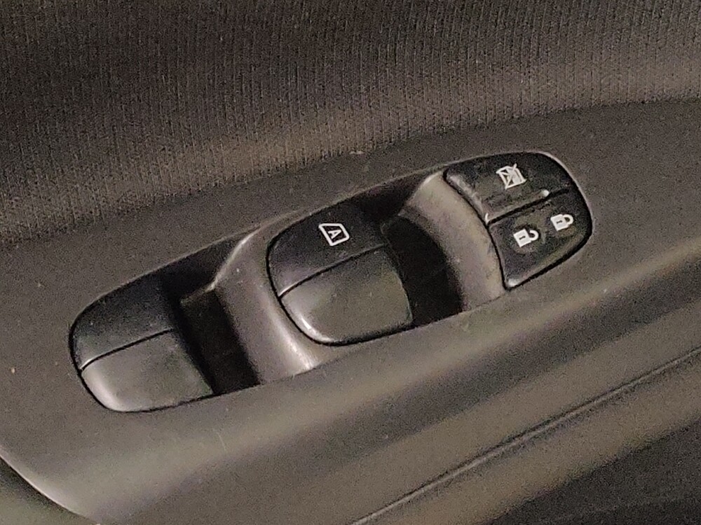 2019 Nissan Sentra in Fort Myers, FL 33907 - 18084171 27