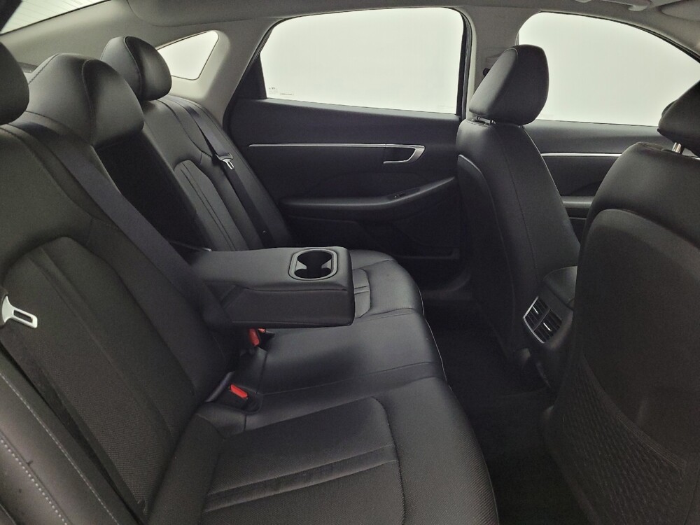 2020 Hyundai Sonata in Columbus, OH 43231 - 18084173 19