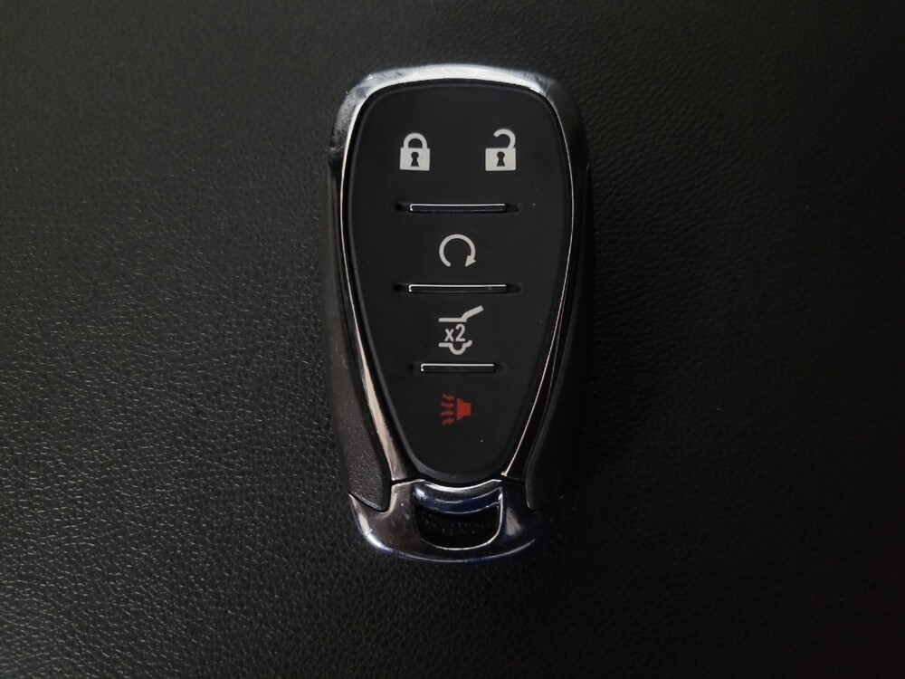 2019 Chevrolet Equinox in Marietta, GA 30062 - 18084176 32