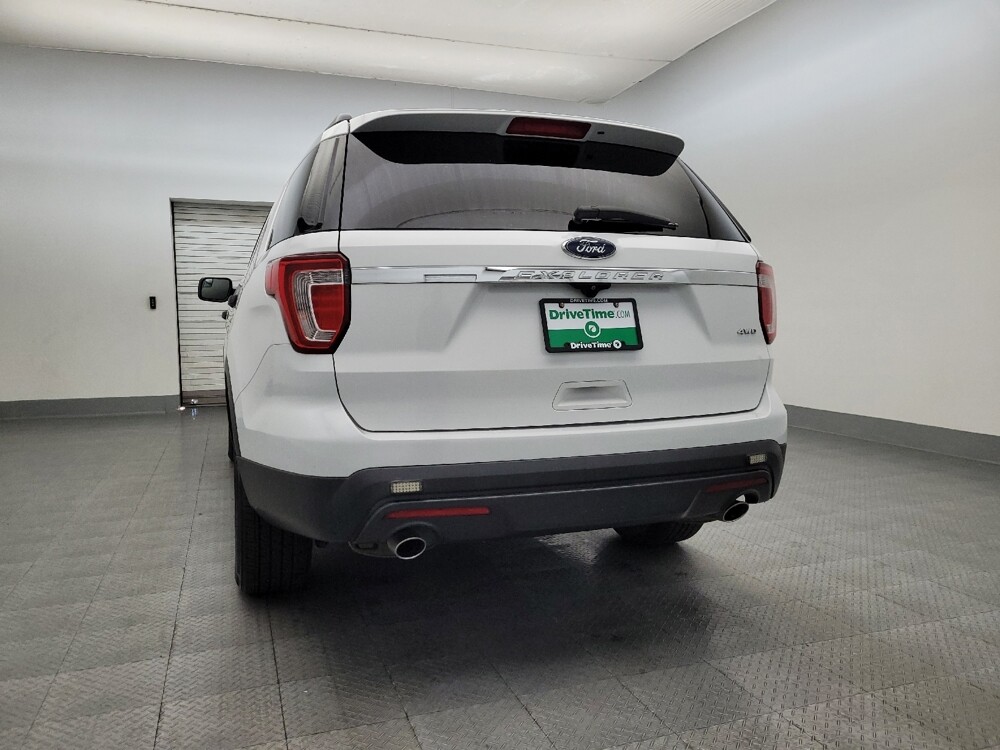 2017 Ford Explorer in Tucson, AZ 85705 - 18084187 6
