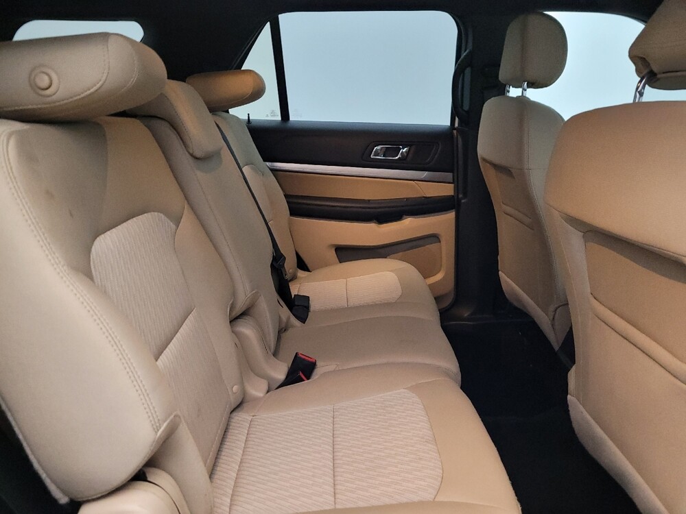 2017 Ford Explorer in Tucson, AZ 85705 - 18084187 19