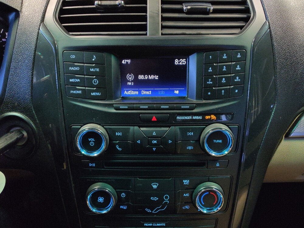 2017 Ford Explorer in Tucson, AZ 85705 - 18084187 25