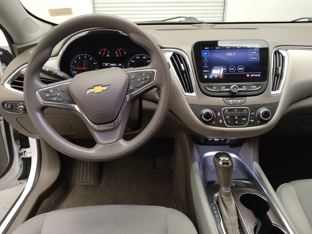 2020 Chevrolet Malibu in Fort Worth, TX 76116 - 18084206 22
