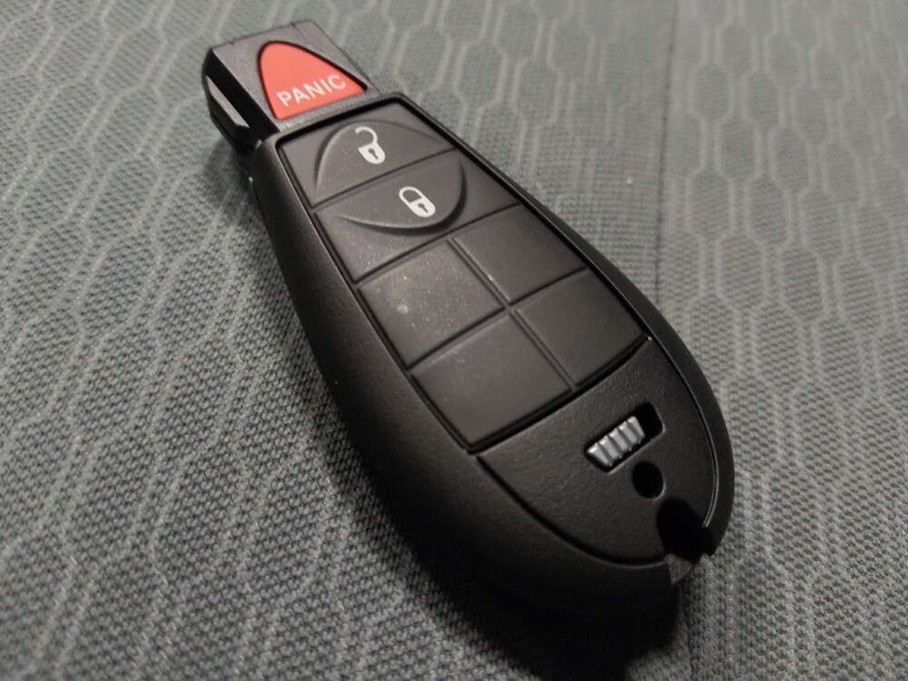 2019 RAM 1500 in Phoenix, AZ 85015 - 18084215 32