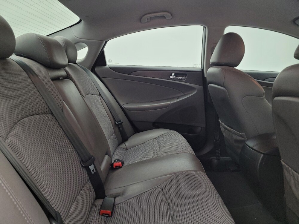 2013 Hyundai Sonata in Miamisburg, OH 45342 - 18084217 19