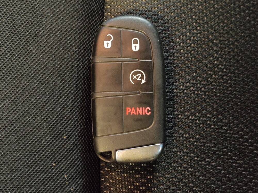 2019 Jeep Renegade in Greenville, NC 27834 - 18084223 32