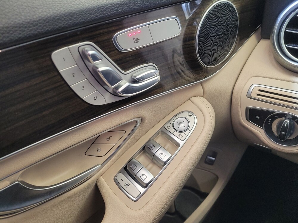 2018 Mercedes-Benz C 300 in Cincinnati, OH 45255 - 18084225 27