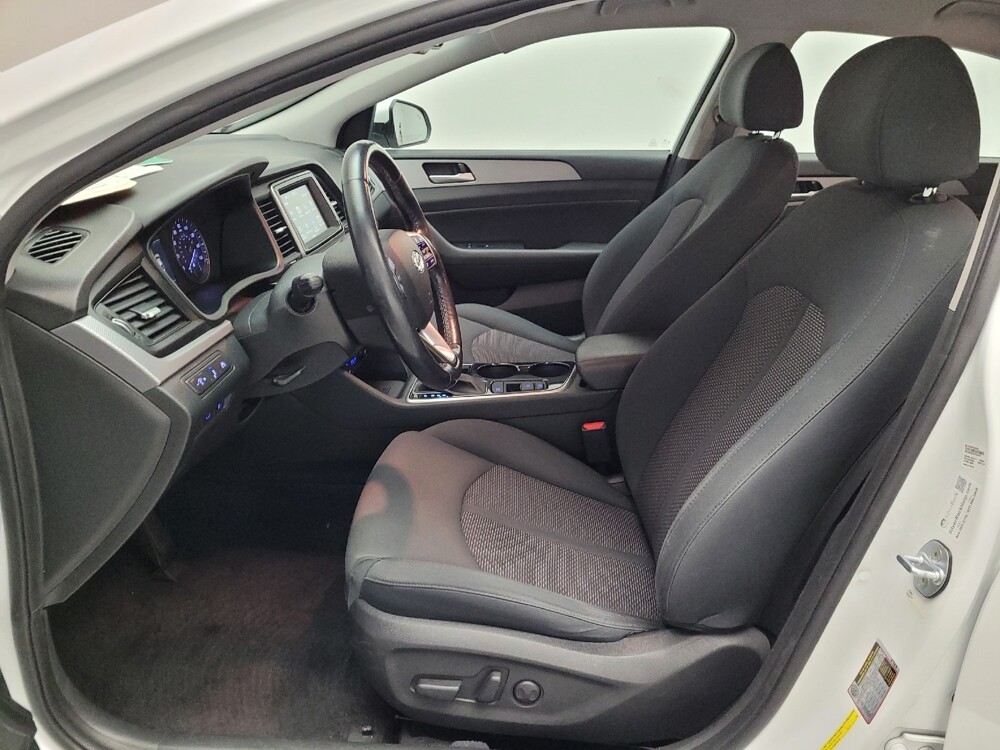 2019 Hyundai Sonata in Montclair, CA 91763 - 18084234 17