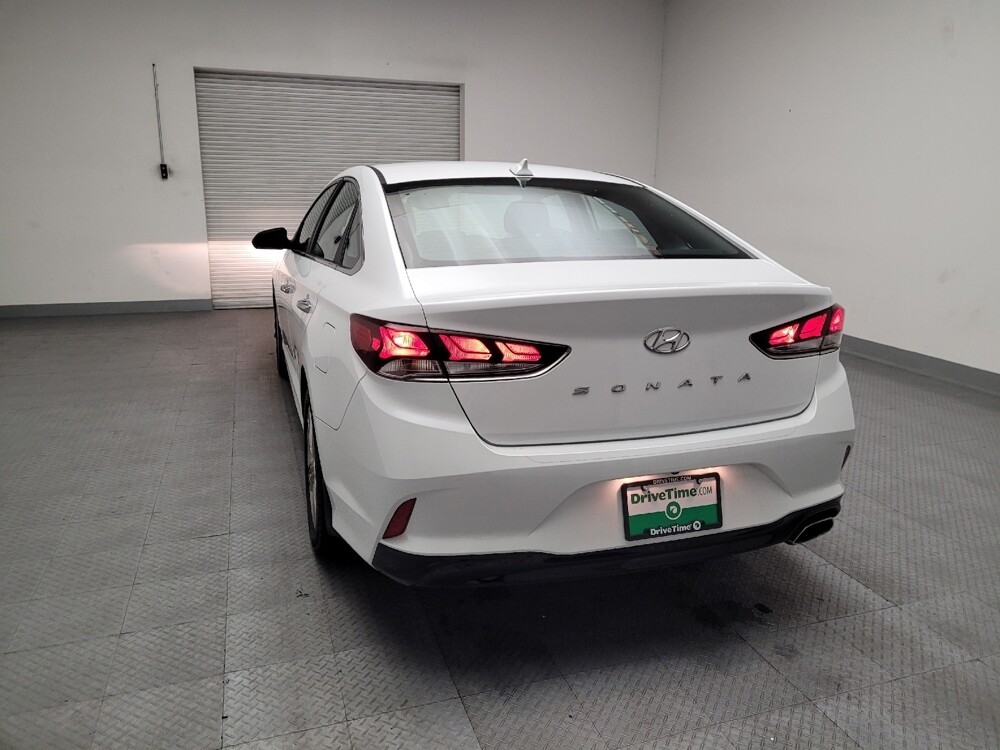 2019 Hyundai Sonata in Montclair, CA 91763 - 18084234 6