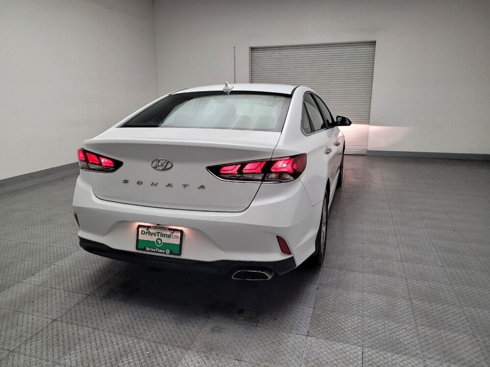 2019 Hyundai Sonata in Montclair, CA 91763 - 18084234 7