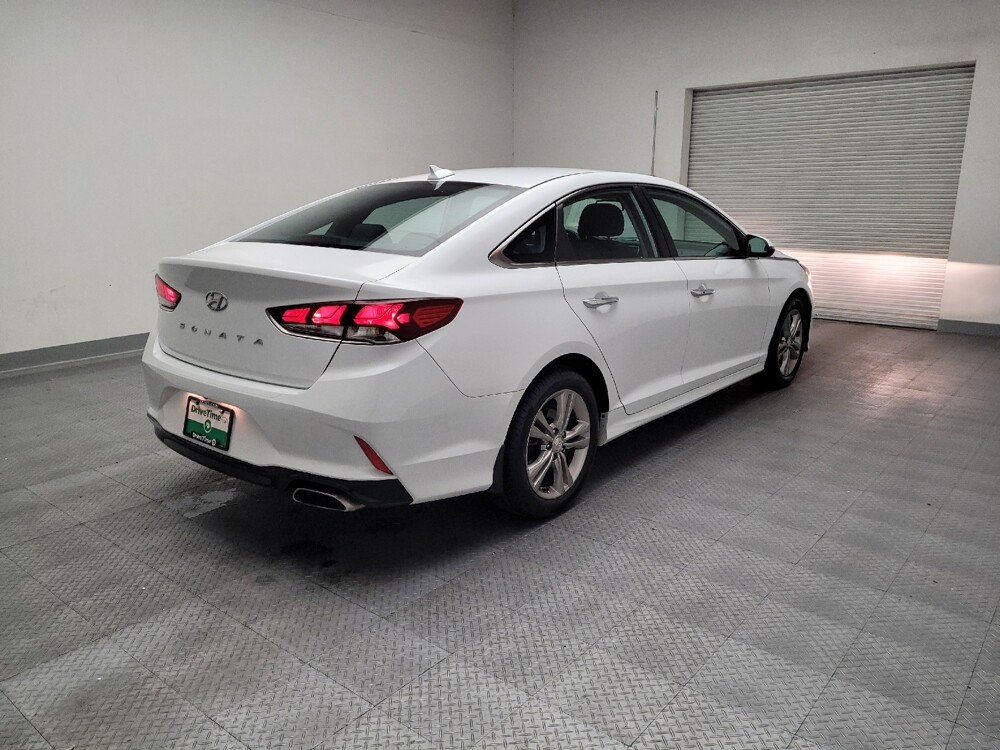 2019 Hyundai Sonata in Montclair, CA 91763 - 18084234 9