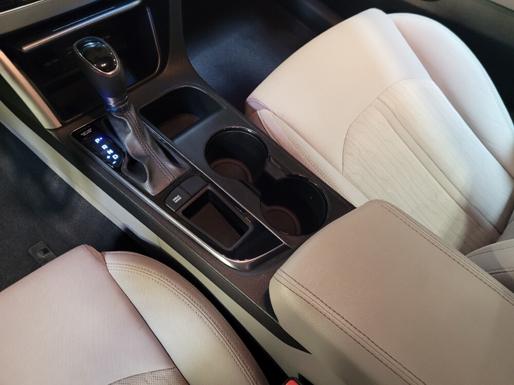 2016 Hyundai Sonata in Montclair, CA 91763 - 18084239 26