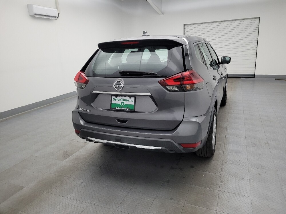 2018 Nissan Rogue in Maple Heights, OH 44137 - 18084241 7