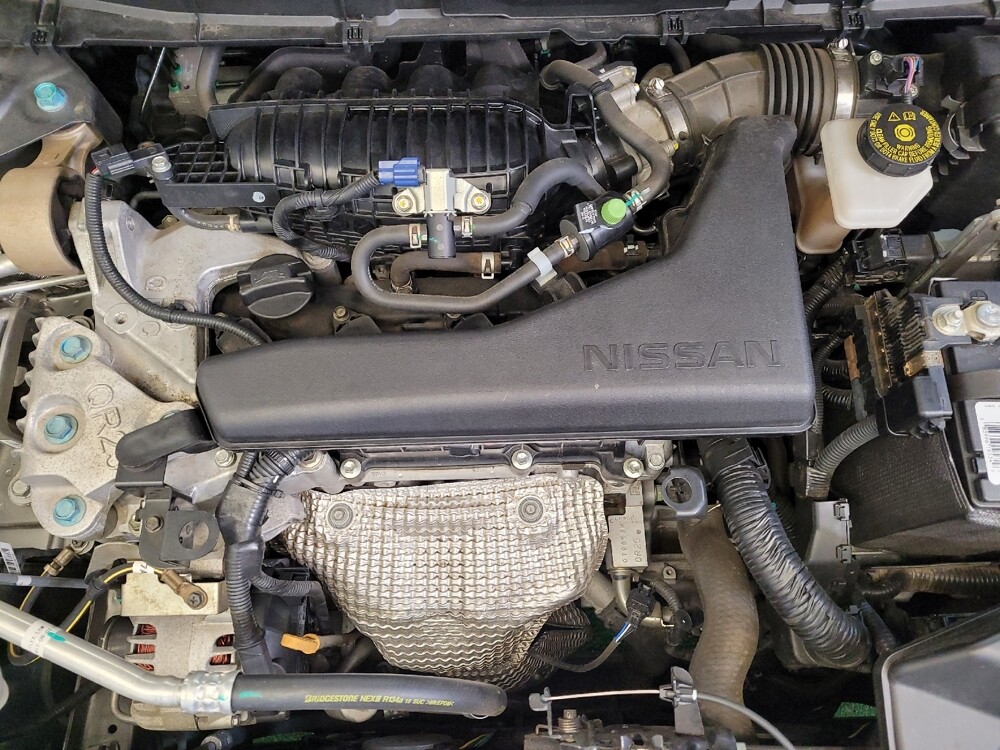 2018 Nissan Rogue in Maple Heights, OH 44137 - 18084241 30