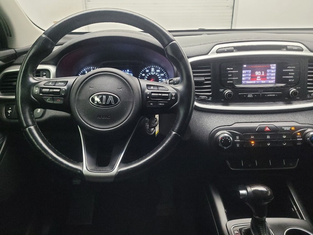 2016 Kia Sorento in Chattanooga, TN 37421 - 18084245 22