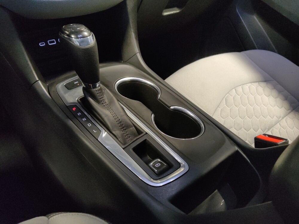 2020 Chevrolet Equinox in Mesa, AZ 85210 - 18084250 26