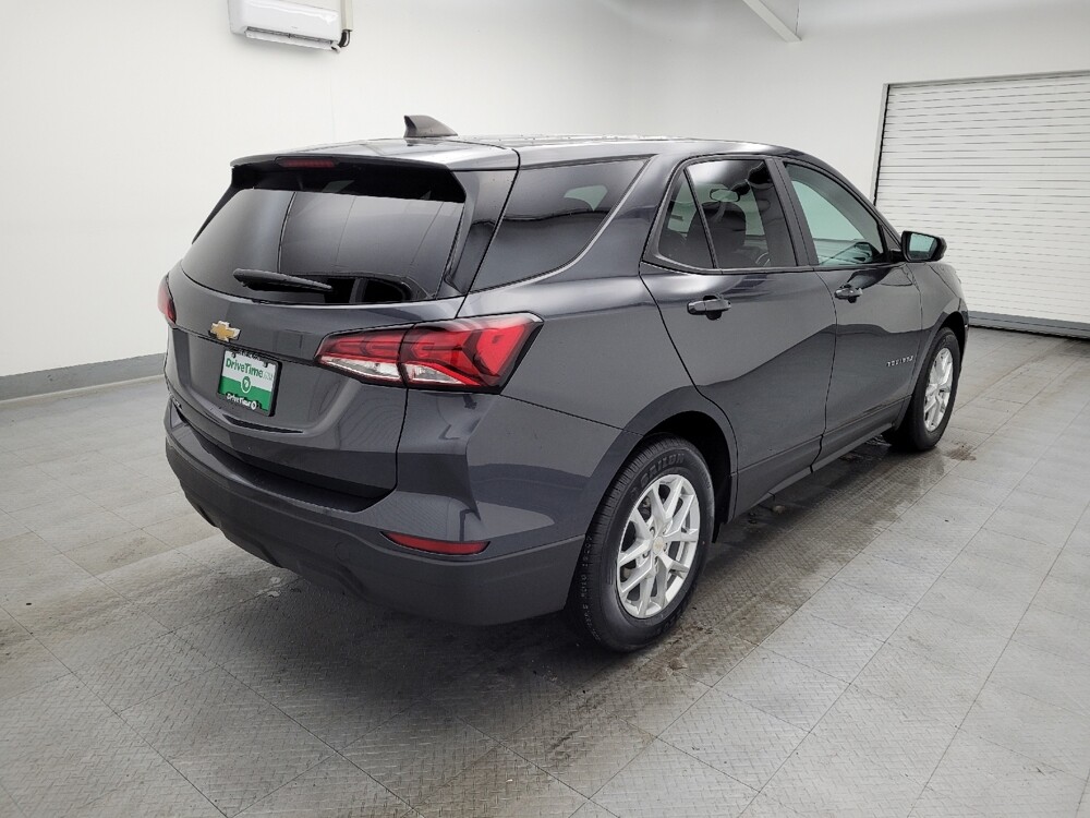 2022 Chevrolet Equinox in Maple Heights, OH 44137 - 18084254 9