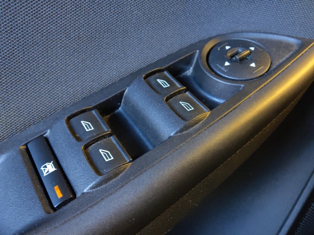 2018 Ford Focus in Mesa, AZ 85210 - 18084260 27