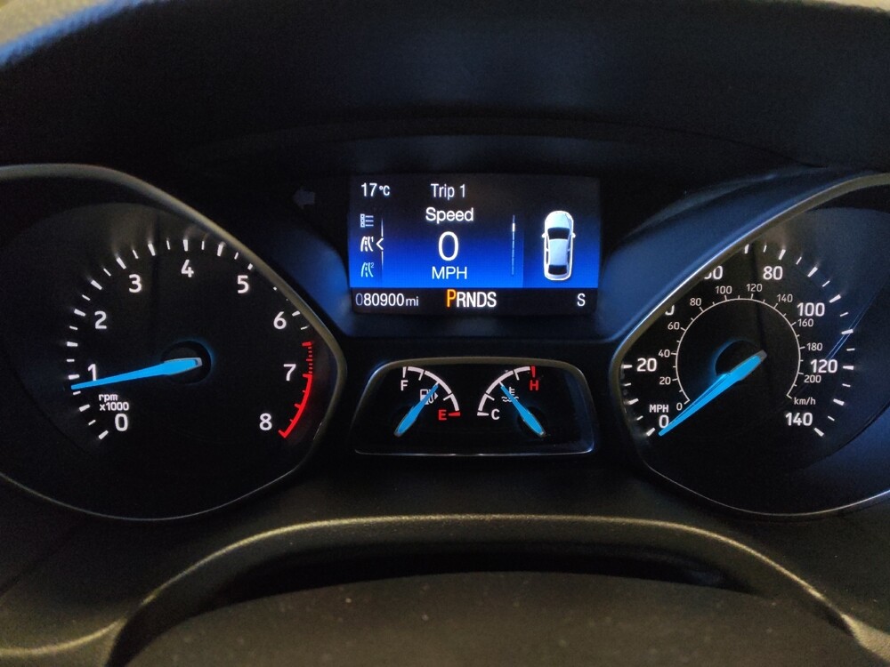 2018 Ford Focus in Mesa, AZ 85210 - 18084260 23