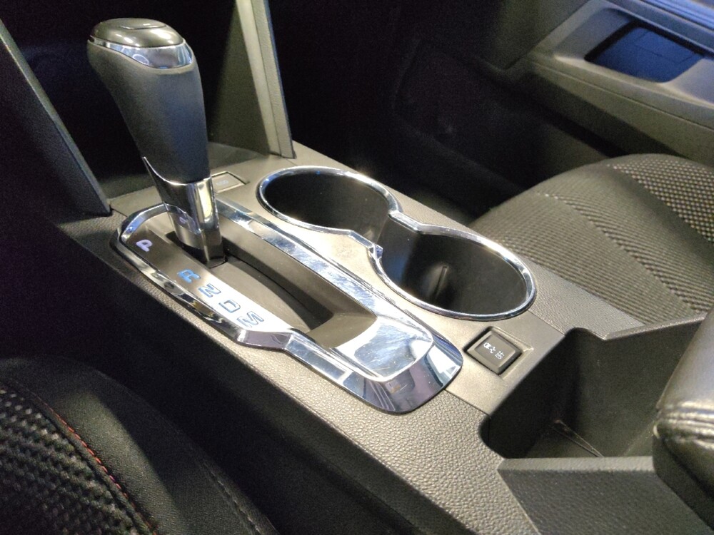 2017 Chevrolet Equinox in Glendale, AZ 85301 - 18084275 26